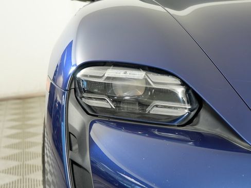 Certified 2022 Porsche Taycan 4S AWD/4WD image 11