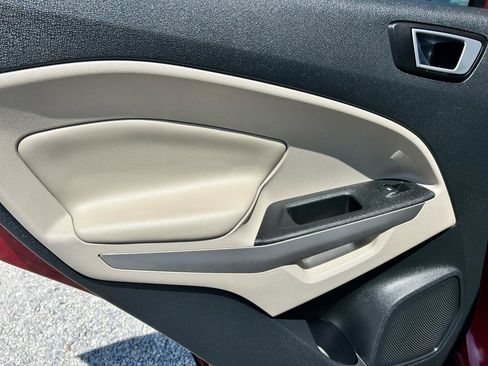 Used 2022 Ford EcoSport Titanium AWD/4WD image 16