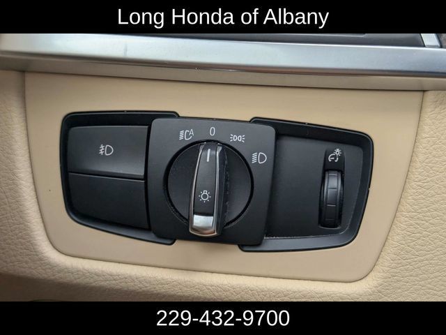 Used 2016 BMW 328i Sedan RWD image 27