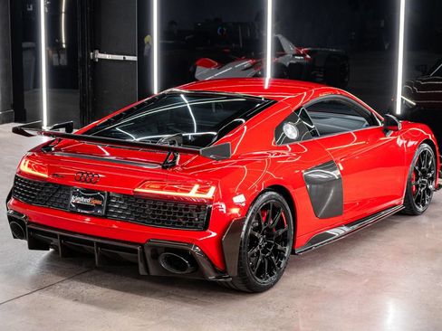 Used 2023 Audi R8 V10 GT RWD image 18
