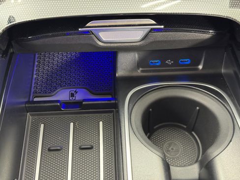 Used 2023 Mercedes-Benz S 580 S 580 w/ AMG Line & Night Pack image 39