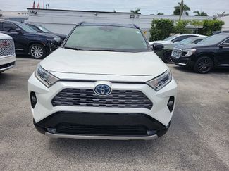 Used 2019 Toyota RAV4 XSE w/ XSE Weather Package AWD/4WD video 2