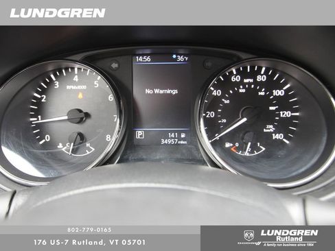 Used 2020 Nissan Rogue SV image 17