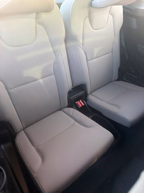 Used 2026 Volvo XC90 B6 Plus w/ Protection Package AWD/4WD image 12