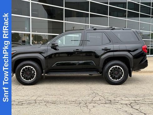 Used 2025 Toyota 4Runner TRD Off-Road AWD/4WD image 6