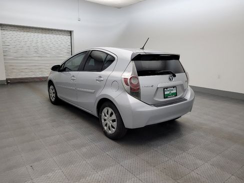 Used 2014 Toyota Prius C One FWD image 5