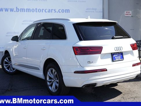 Used 2019 Audi Q7 3.0T Premium w/ Convenience Package AWD/4WD image 4