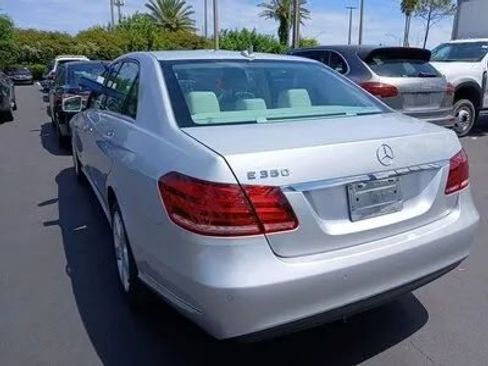 Used 2014 Mercedes-Benz E 350 Sedan image 2
