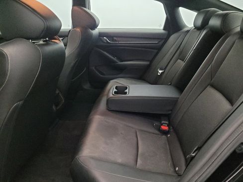 Used 2022 Honda Accord Sport image 18