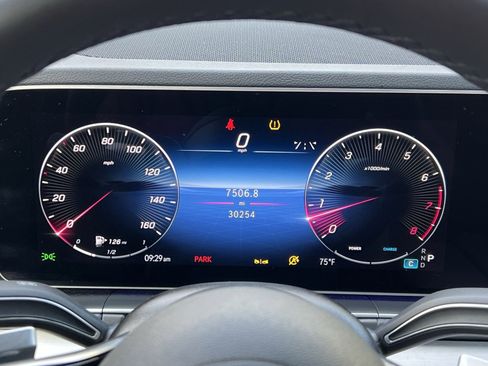 Certified 2025 Mercedes-Benz GLE 350 4MATIC image 15