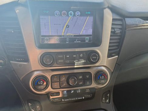 Used 2017 GMC Yukon Denali RWD image 14