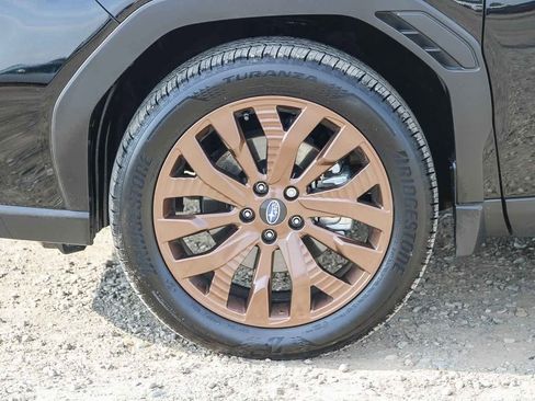 Used 2025 Subaru Forester Sport image 9