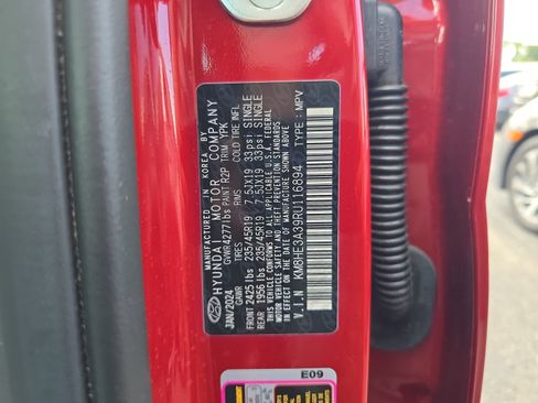 Used 2024 Hyundai Kona Limited FWD image 31