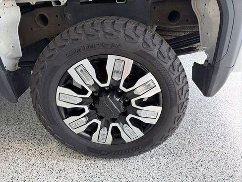 Used 2023 GMC Sierra 2500 SLE AWD/4WD image 32