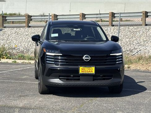 New 2026 Nissan Kicks SV image 6