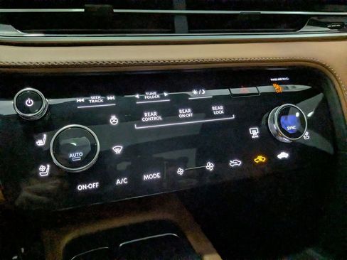 New 2026 INFINITI QX60 Autograph w/ Dark Cargo Package image 21