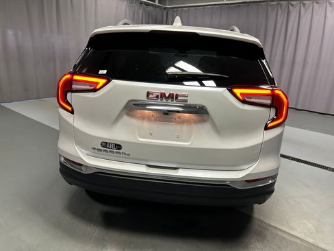 Used 2022 GMC Terrain SLT image 6