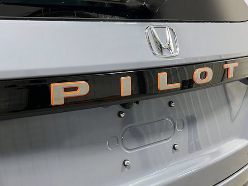 New 2026 Honda Pilot TrailSport image 7
