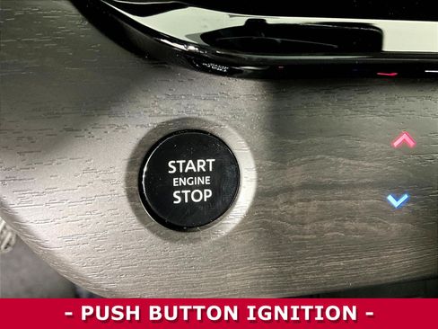 Certified 2025 Nissan Murano SL w/ Cargo Package AWD/4WD image 38