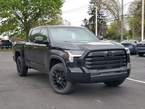 New 2026 Toyota Tundra SR5 AWD/4WD image 36