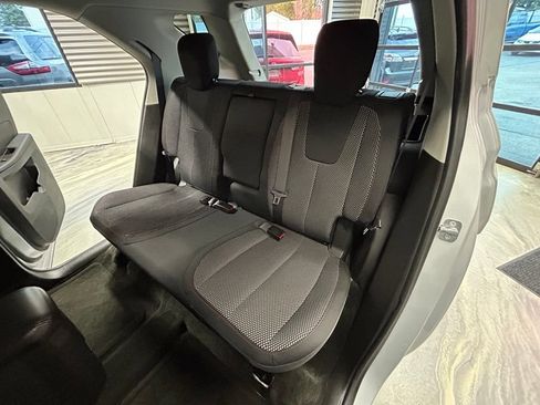 Used 2017 Chevrolet Equinox LS FWD image 6