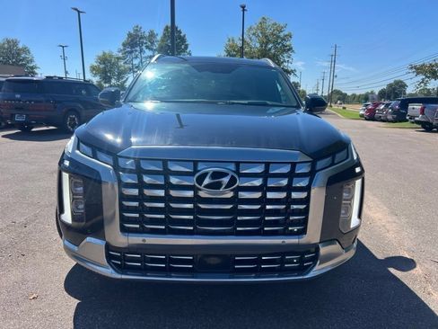 Used 2024 Hyundai Palisade Calligraphy AWD/4WD image 2