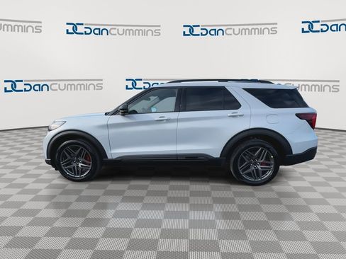 New 2026 Ford Explorer ST w/ Sun And Sound Package AWD/4WD image 11