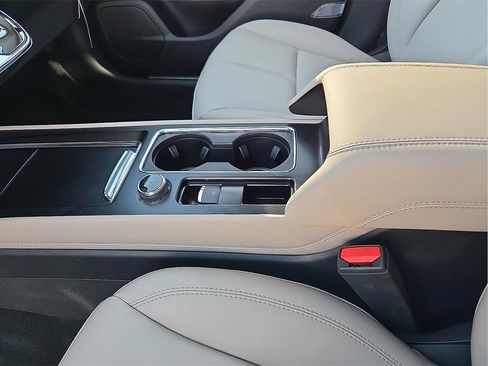 New 2026 Lincoln Corsair Premiere image 20