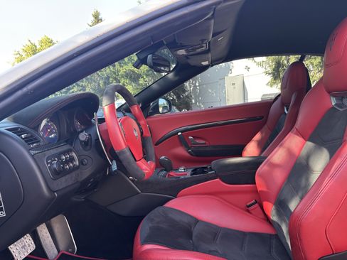 Used 2019 Maserati GranTurismo Sport RWD image 19
