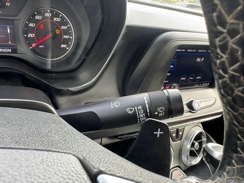 Used 2020 Chevrolet Camaro LT RWD image 10