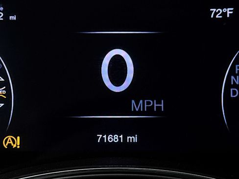Used 2018 Jeep Grand Cherokee Limited AWD/4WD image 35