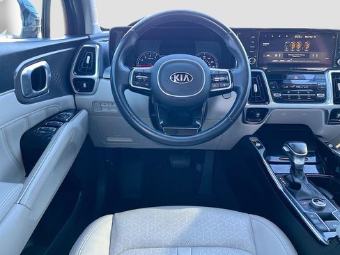 Used 2021 Kia Sorento SX AWD/4WD image 23