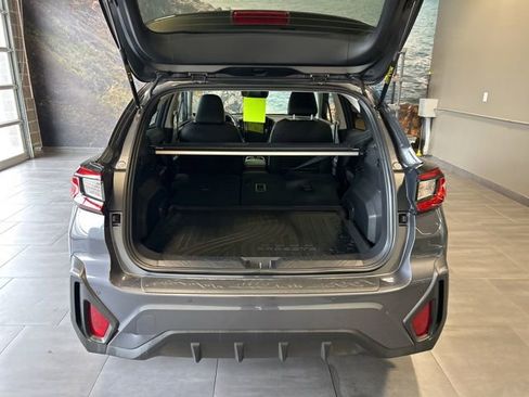 Used 2024 Subaru Crosstrek 2.5i Limited AWD/4WD image 34
