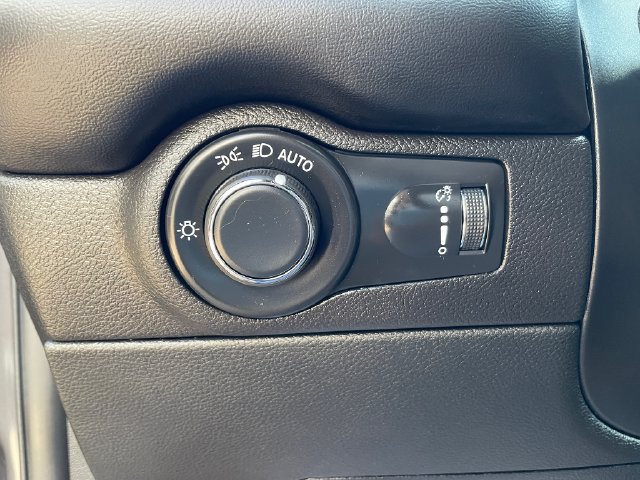 Used 2025 Dodge Durango R/T AWD/4WD image 27