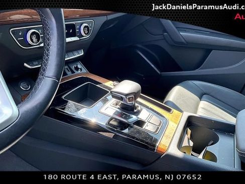 Certified 2023 Audi Q5 2.0T Premium w/ Convenience Package AWD/4WD image 12