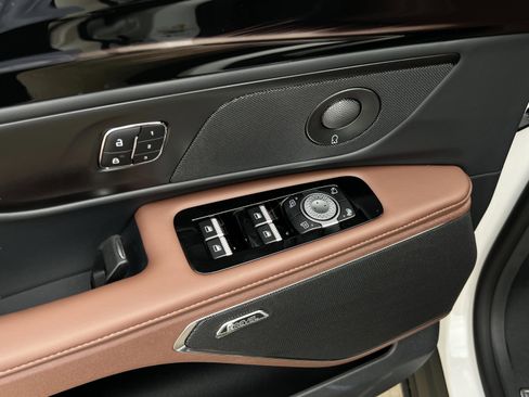 New 2026 Lincoln Nautilus Reserve image 20