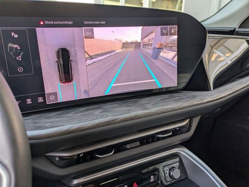 Used 2025 Audi Q5 Premium Plus w/ Premium Plus image 13