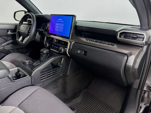 Certified 2024 Toyota Tacoma TRD Sport AWD/4WD image 31