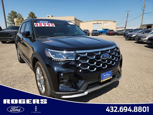 Certified 2025 Ford Explorer Platinum image 1