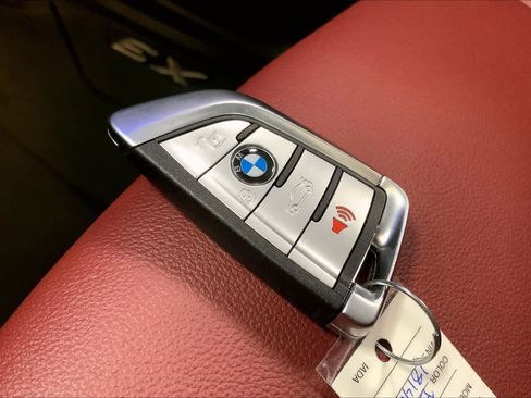 Used 2022 BMW X3 xDrive30i w/ Convenience Package w/ZPA image 17