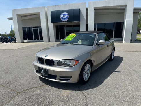 Used 2011 BMW 128i Convertible RWD image 1