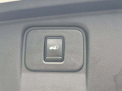 Used 2020 Nissan Murano Platinum FWD image 19