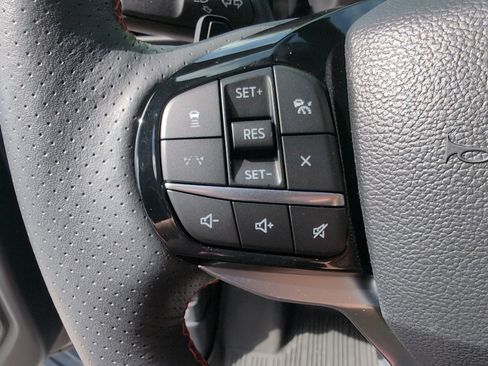 Used 2025 Ford Explorer ST AWD/4WD image 19
