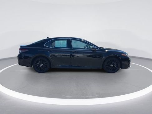 Used 2024 Toyota Camry XSE FWD image 9