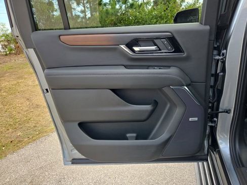 New 2026 GMC Yukon XL Denali w/ Sun & Power Step Package image 11