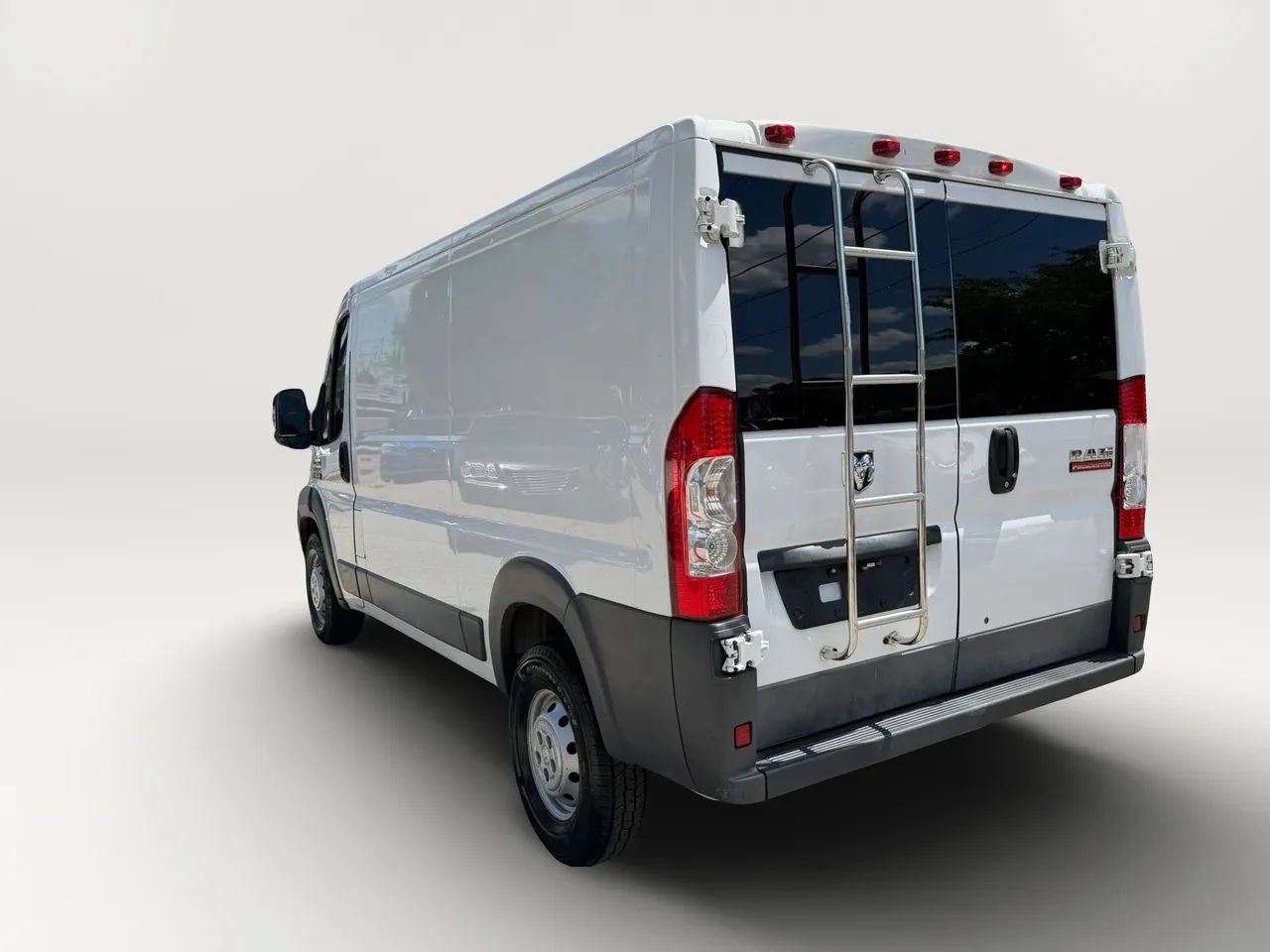 Used 2017 RAM ProMaster 1500 FWD image 5