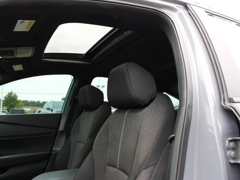 Used 2024 Honda Accord Sport image 10