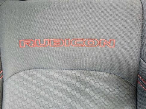 Used 2021 Jeep Gladiator Rubicon image 25