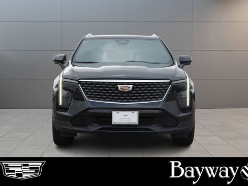 Certified 2025 Cadillac XT4 Premium Luxury image 2
