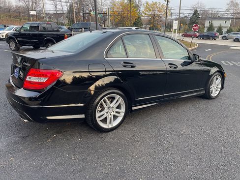 Used 2014 Mercedes-Benz C 300 Sport 4MATIC image 4